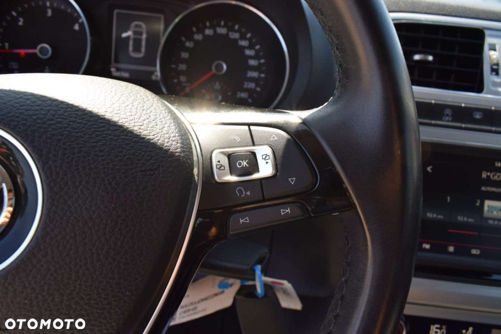 Volkswagen Polo - 25