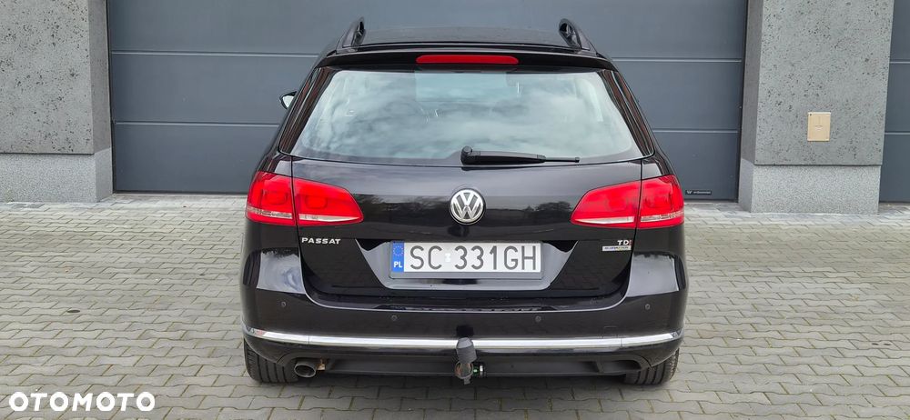 Volkswagen Passat Variant 1.6 TDI DPF BlueMot Comfortline - 8