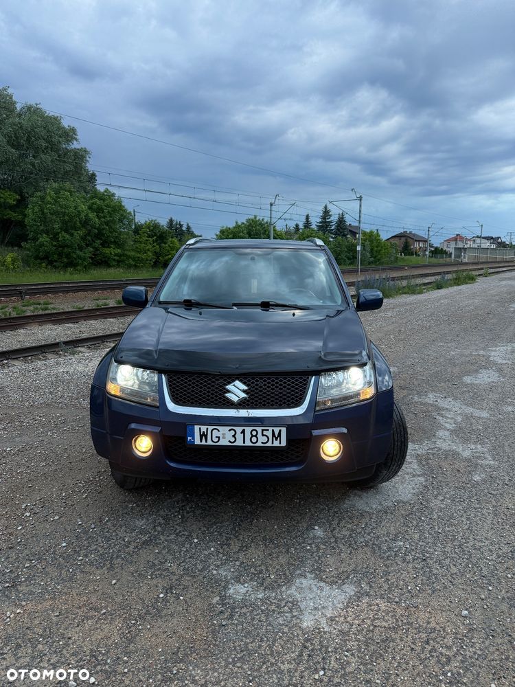 Suzuki Grand Vitara 2.0 Comfort - 4