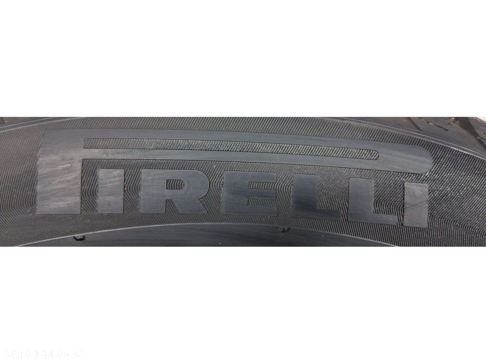 Opony zimowe 225/55R17 97H Pirelli - 2