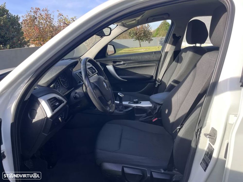 BMW 116 d Line Sport - 36