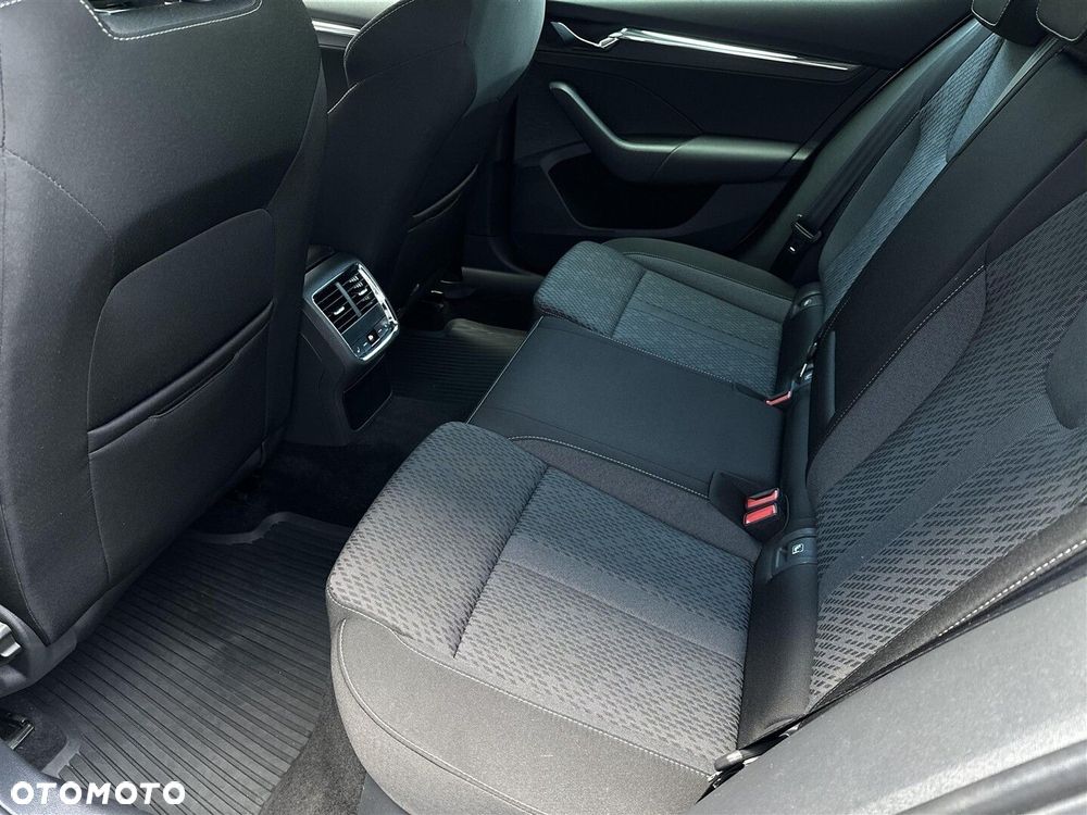 Skoda Octavia 2.0 TSI 4x4 Style DSG - 13