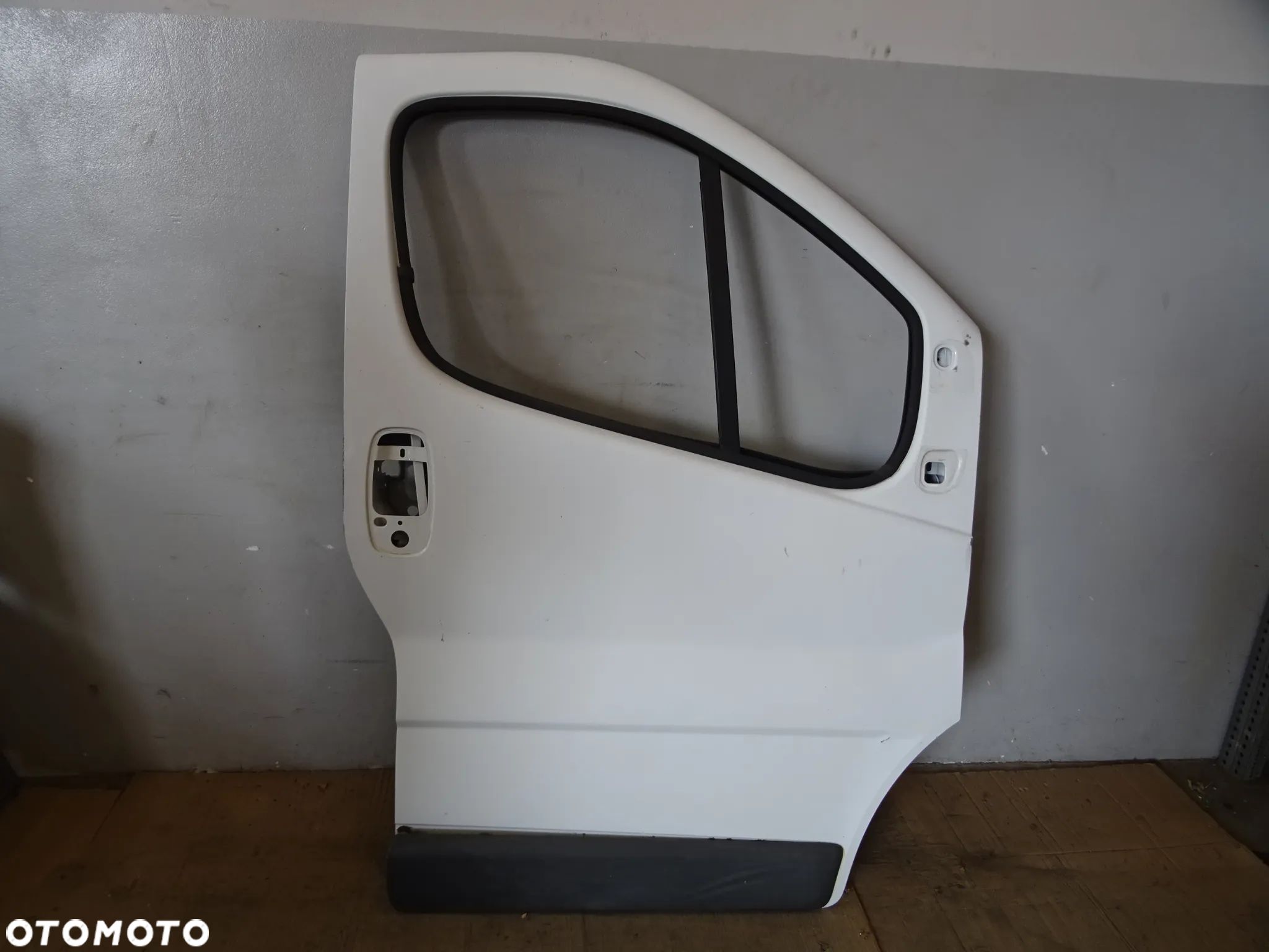 DRZWI PRAWY PRZÓD PRAWE PRZEDNIE RENAULT TRAFIC II 01-06 LAK:OD31 NR1390 - 1