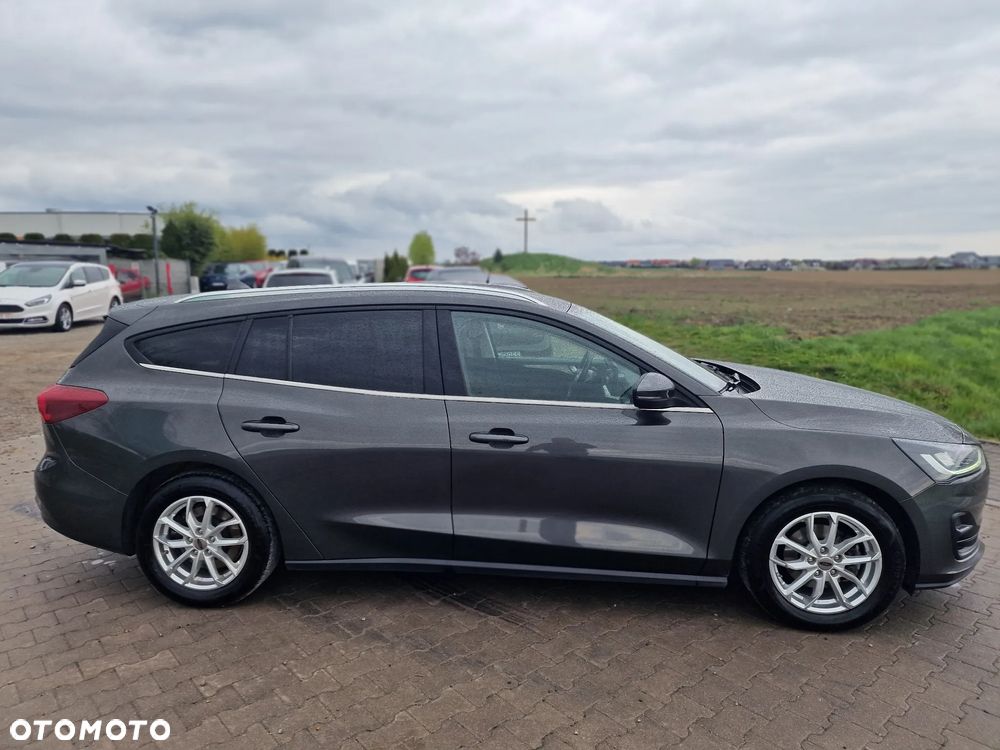 Ford Focus 1.0 EcoBoost STart-Stopp-System TITANIUM - 8