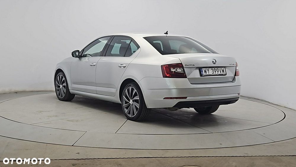 Skoda Octavia - 3
