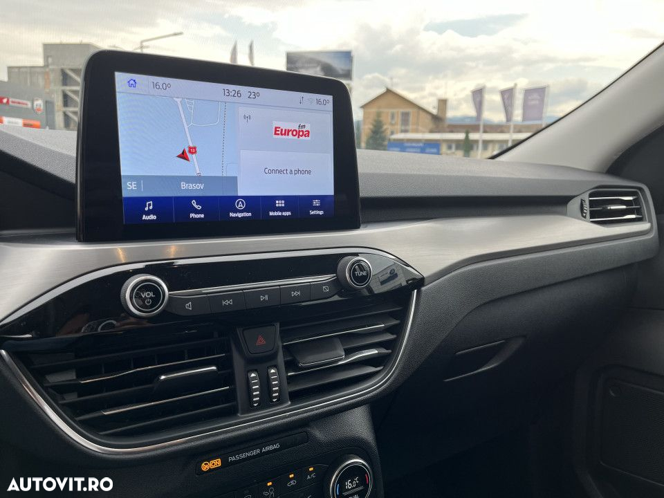 Ford Kuga - 15