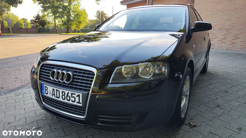 Audi A3 Sportback 1.6 Ambiente - 15