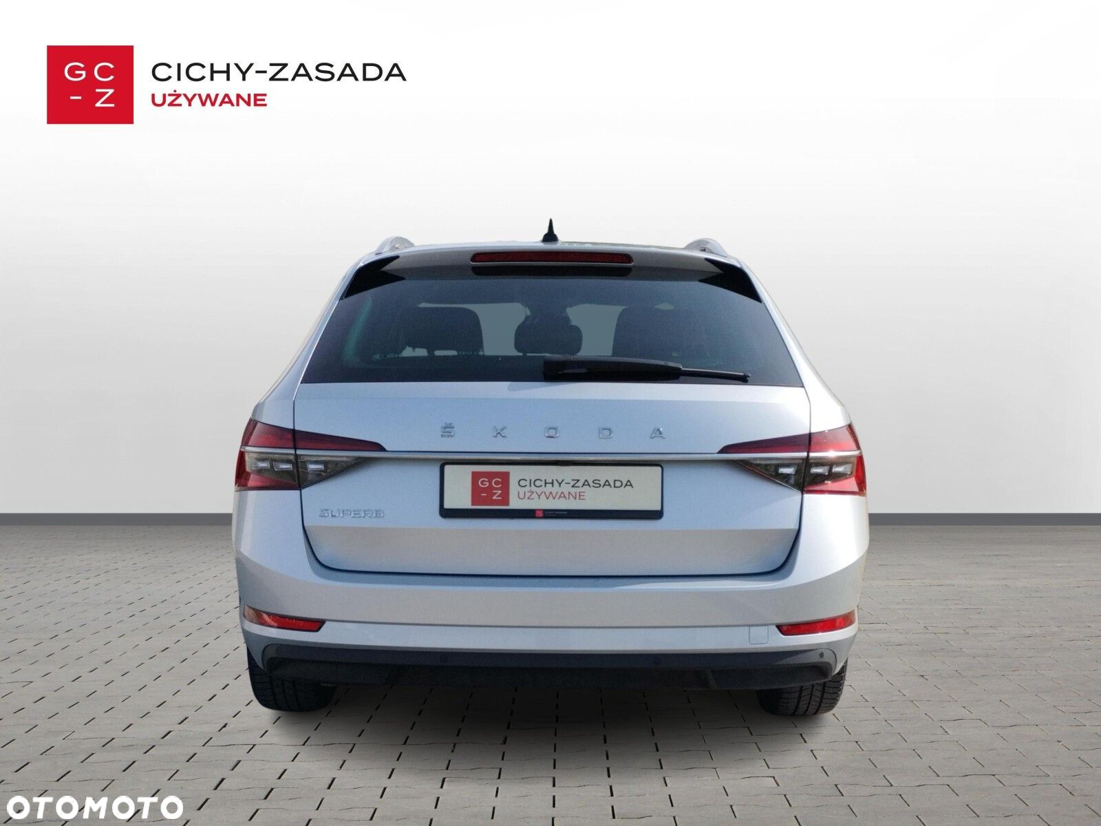 Skoda Superb 2.0 TDI SCR Style DSG - 4