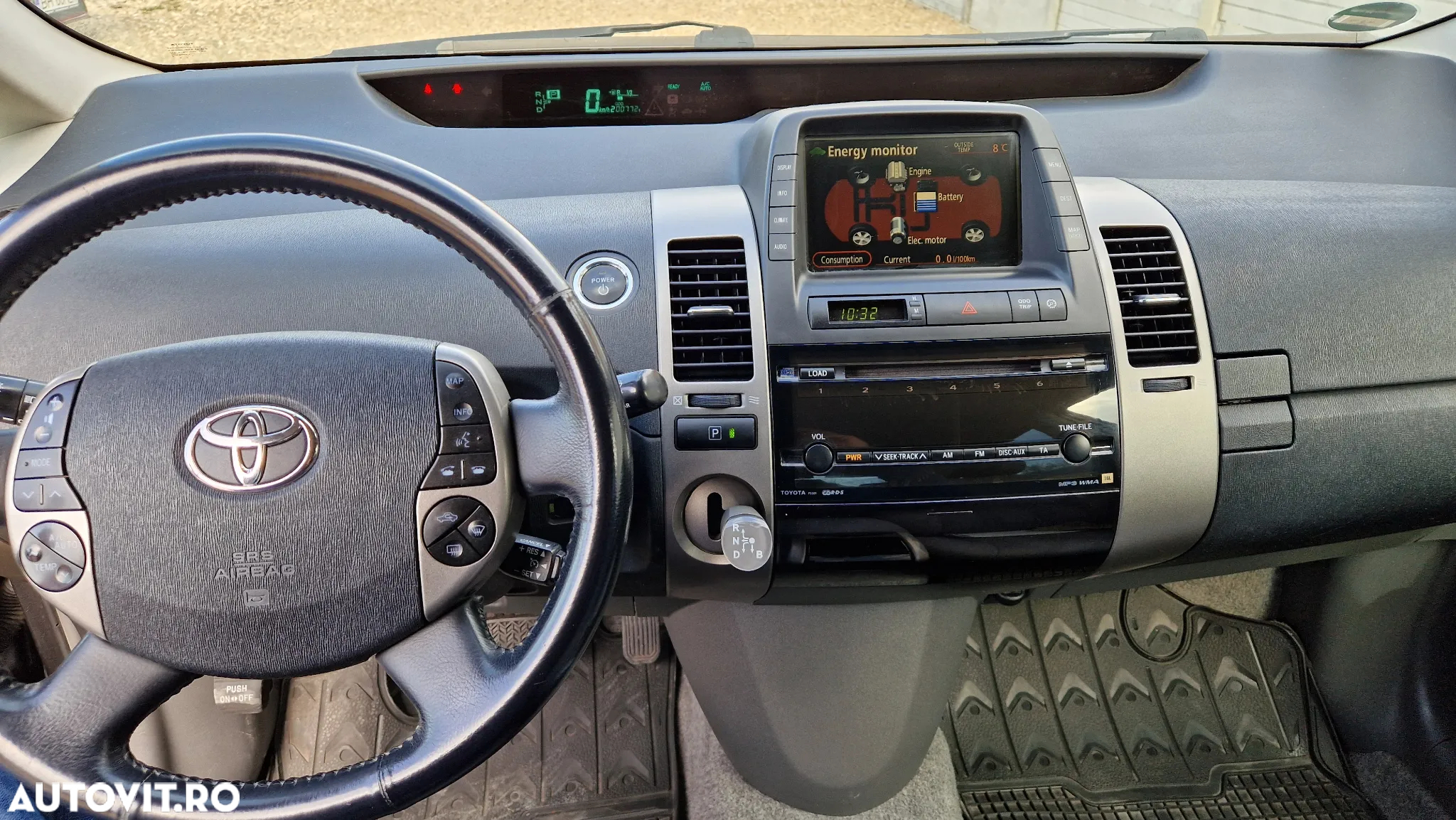 Toyota Prius - 2