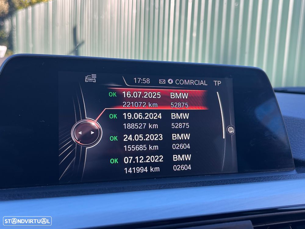 BMW 318 d Touring Line Sport Shadow Auto - 23