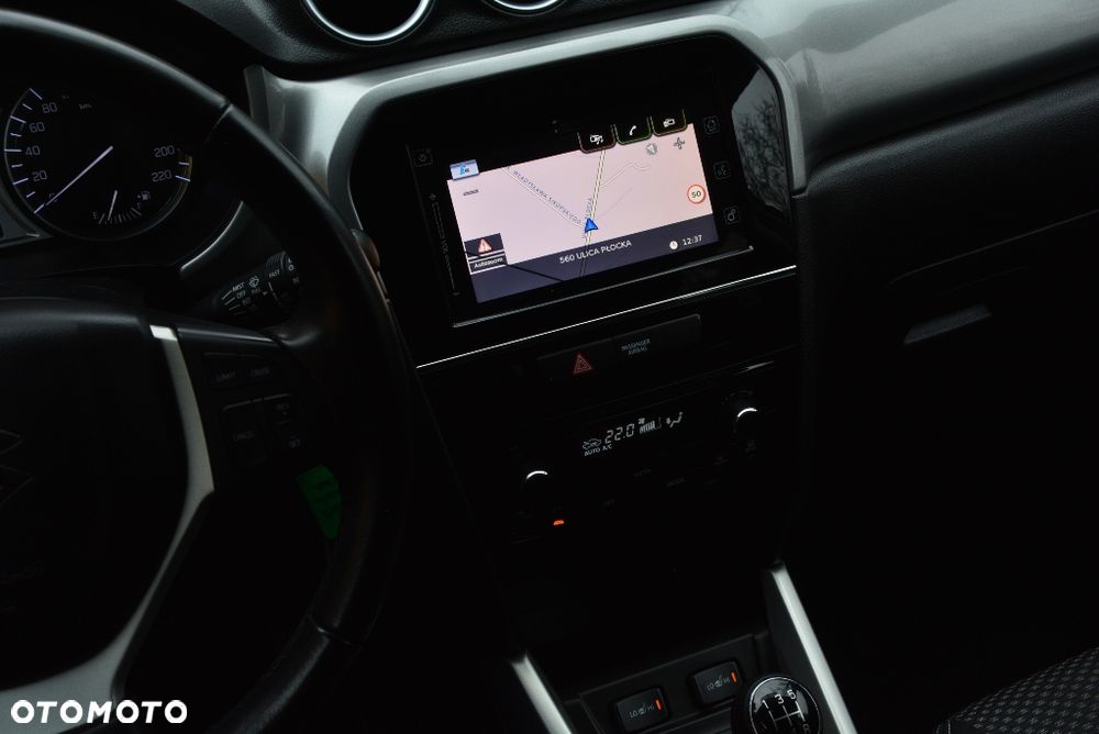 Suzuki Vitara 1.6 Elegance 2WD - 10