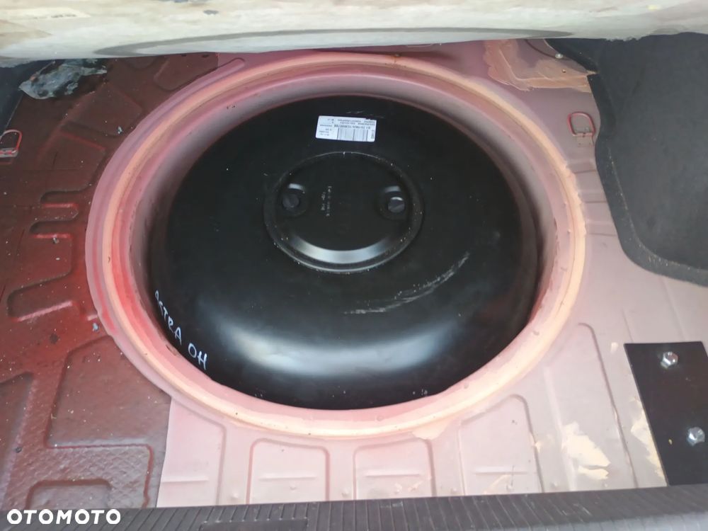 Opel Astra 1.6 Enjoy EasyTronic - 9