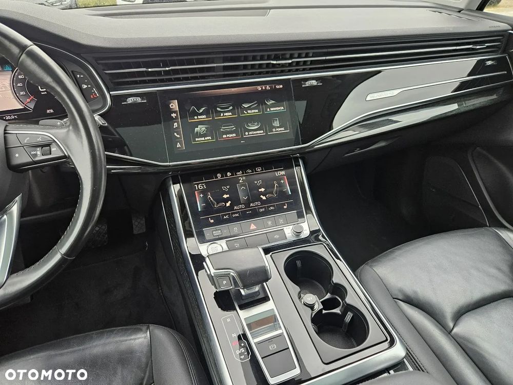 Audi Q7 - 17