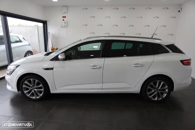 Renault Mégane Sport Tourer 1.5 Blue dCi GT Line EDC — fotografia 3