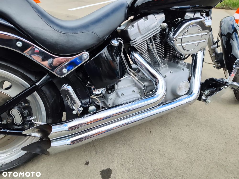 Harley-Davidson Softail Standard - 21