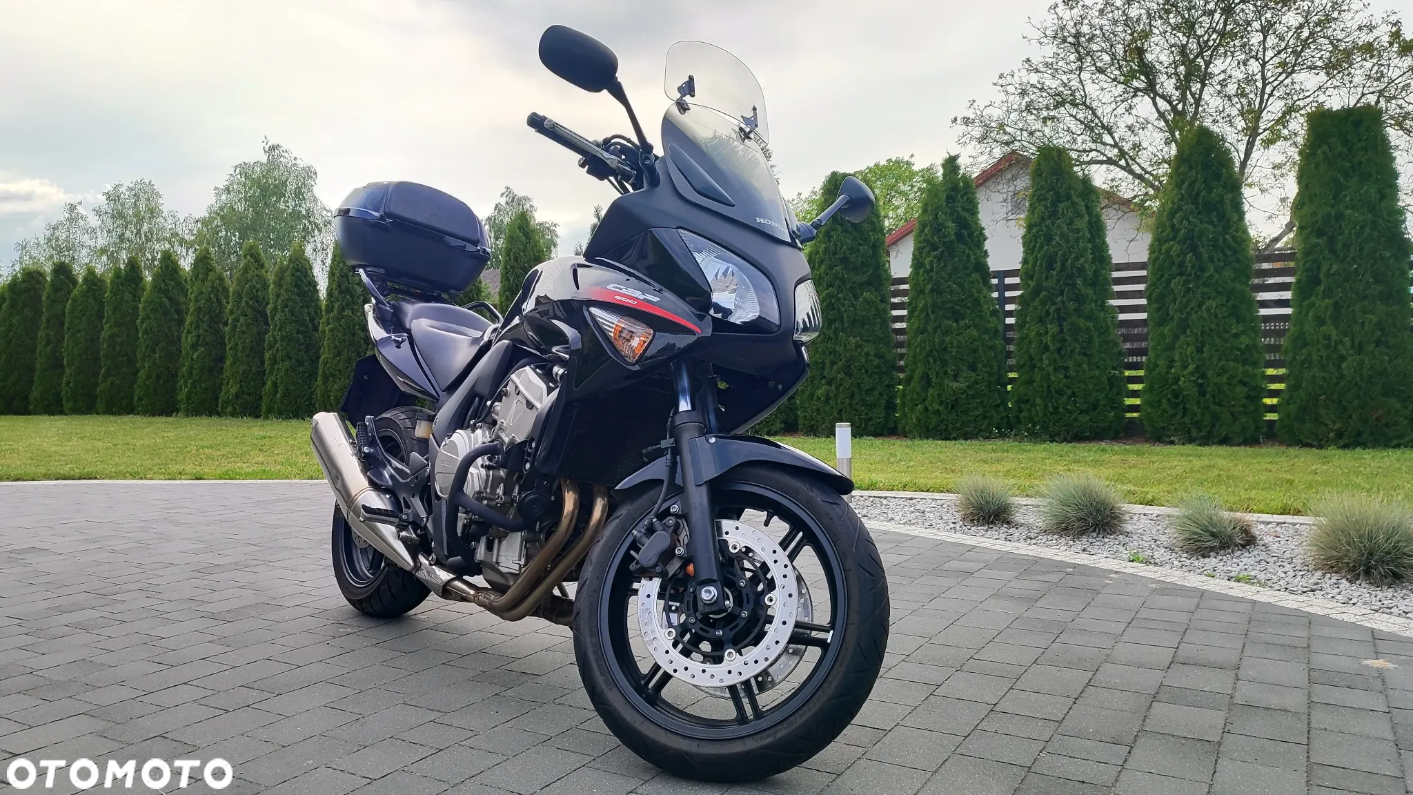 Honda CBF - 6