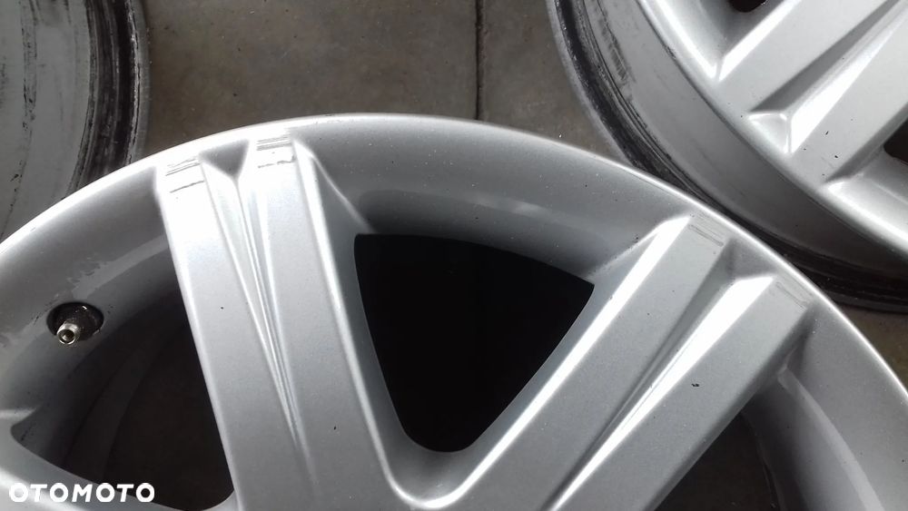 felgi aluminiowe 5x112 7J ET42 16" 4F0071496 Audi A6 C6 - 3