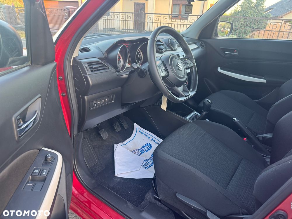 Suzuki Swift 1.2 Dualjet Hybrid Comfort+ - 10