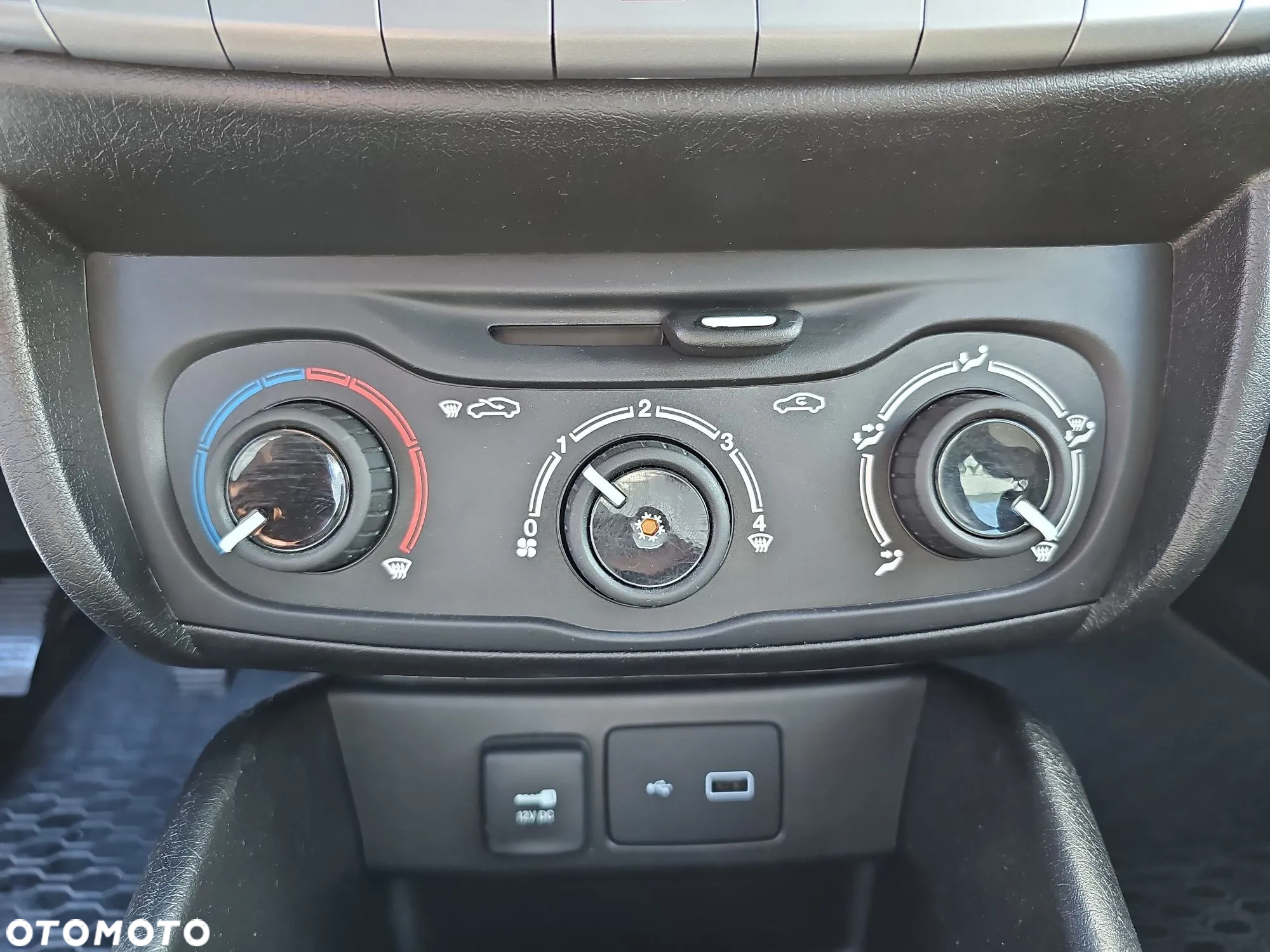 Fiat Tipo 1.4 16v Easy EU6d - 17