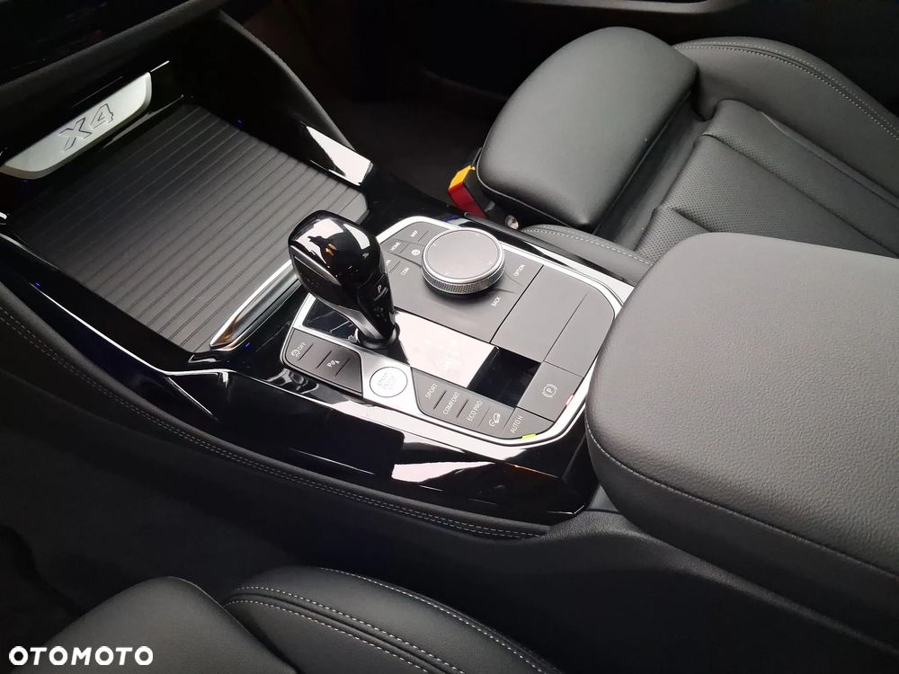 BMW X4 xDrive20d mHEV M Sport sport - 16