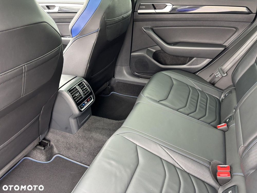Volkswagen Arteon 2.0 TSI 4Motion R DSG - 18