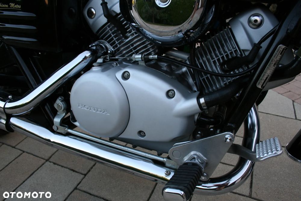 Honda Shadow - 4
