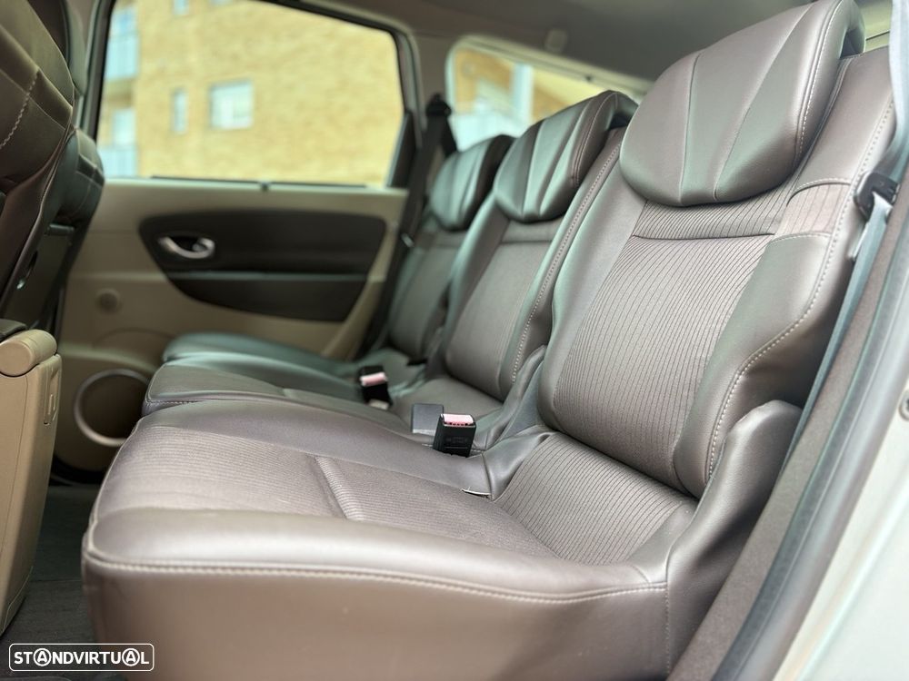 Renault Grand Scénic 1.5 dCi Luxe 7L - 11