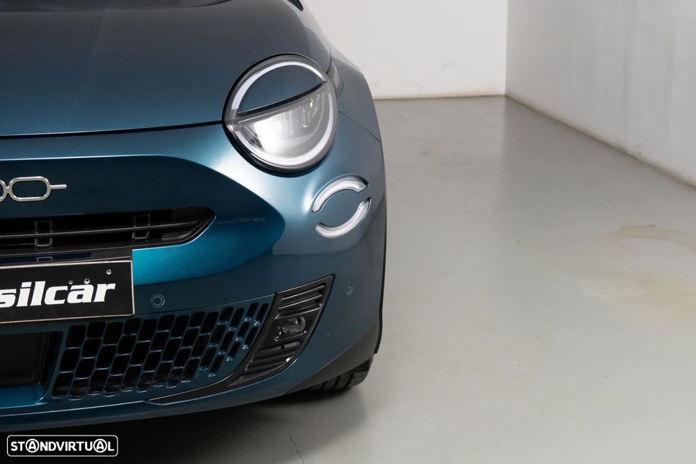 Fiat 600e 54 kWh La Prima - 13