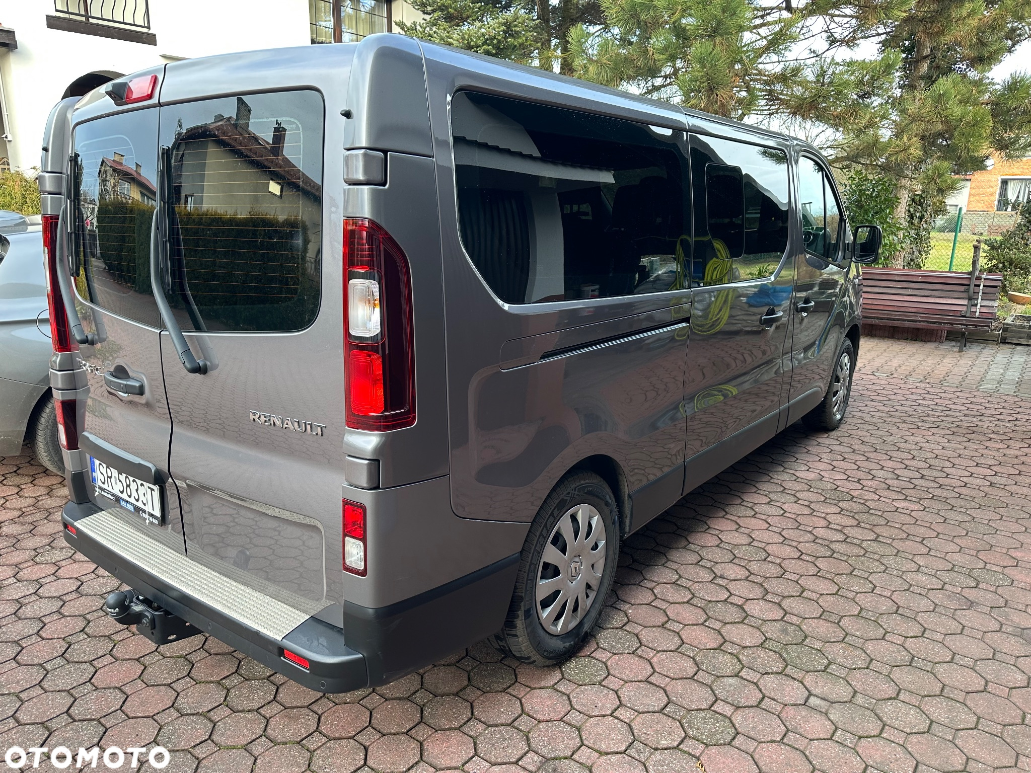 Renault Trafic Grand SpaceClass 2.0 dCi EDC - 6