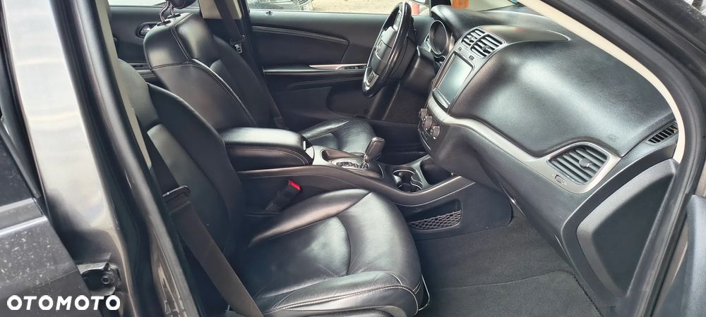 Dodge Journey - 15