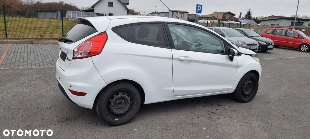 Ford Fiesta - 6