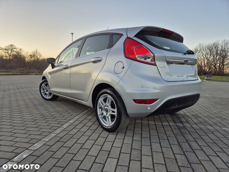 Ford Fiesta 1.0 EcoBoost Titanium - 2