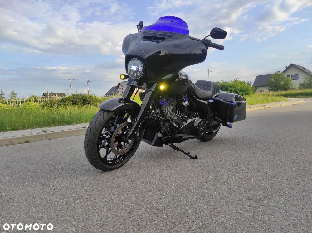 Harley-Davidson Touring Street Glide - 9