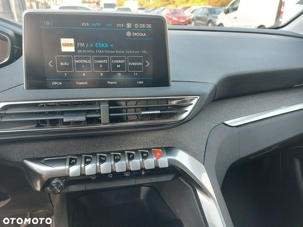 Peugeot 3008 2020