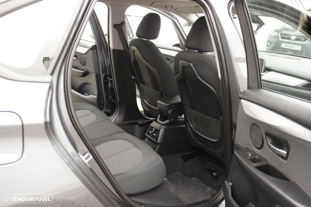 BMW 216 Active Tourer d Advantage - 22