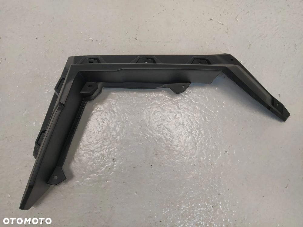 CAN-AM MAVERICK X3 POSZERZENIE BŁOTNIKA NADKOLA PRAWY PRZÓD PRZEDNI NOWY - 2