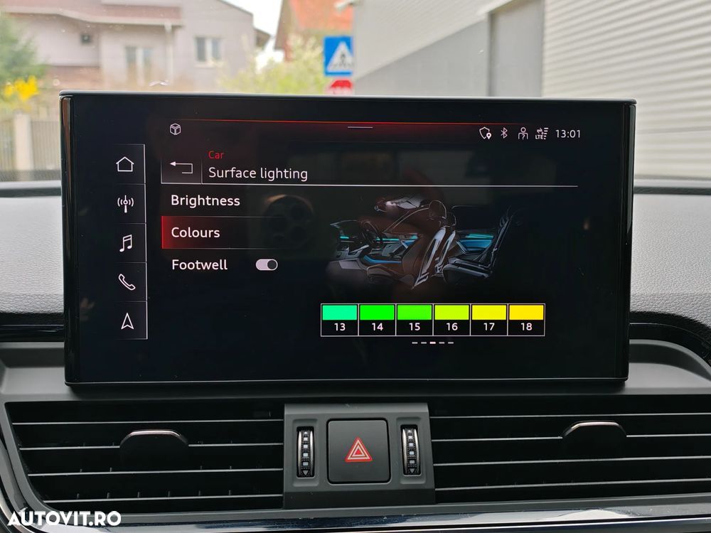 Audi Q5 50 TFSIe quattro S tronic S line business - 24