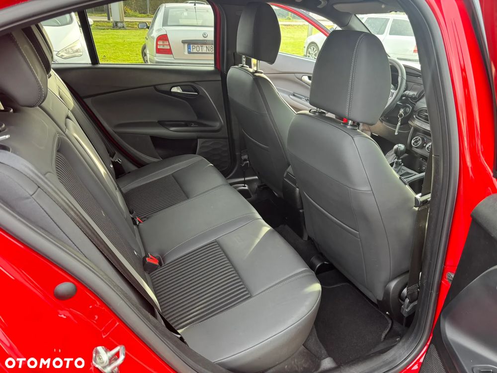 Fiat Tipo 1.4 T-Jet 16v Sport - 19