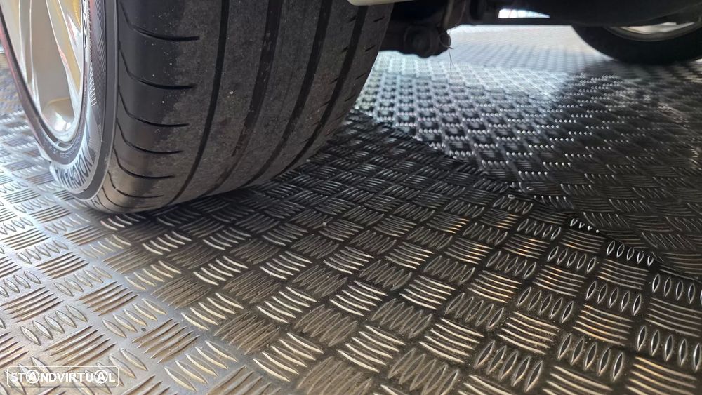 BMW 520 d Pack M Auto - 38