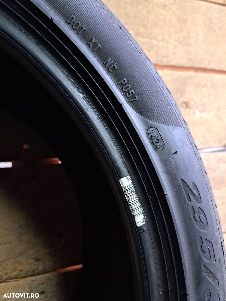 O anvelopa 295/35 R21 Pirelli dot 2024 - 5