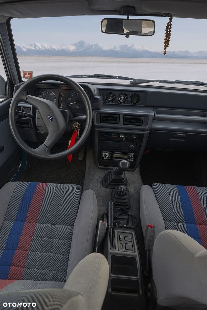 Toyota RAV4 - 4