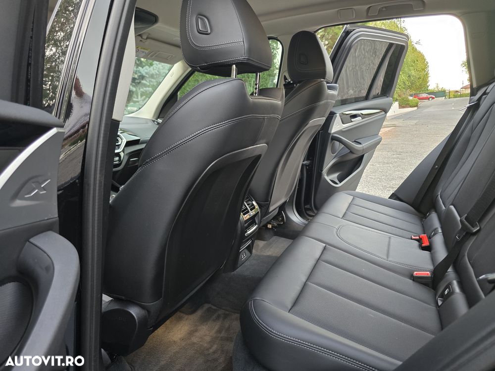 BMW X3 xDrive30e Aut. - 12