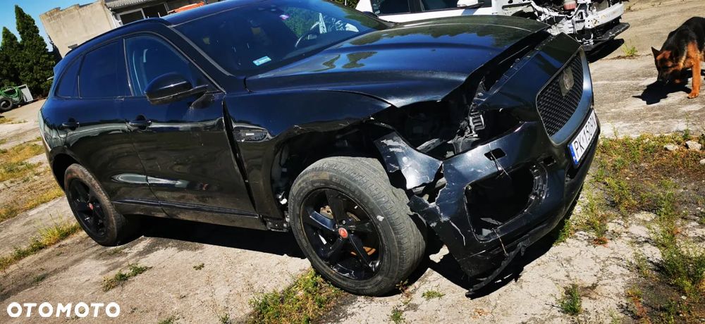 Jaguar F-Pace 2.0 i4D AWD R-Sport - 9