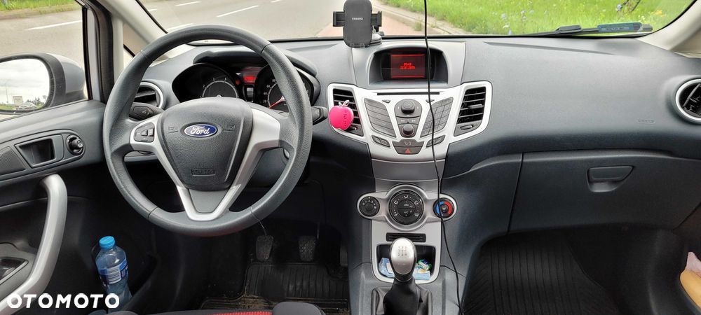 Ford Fiesta - 5