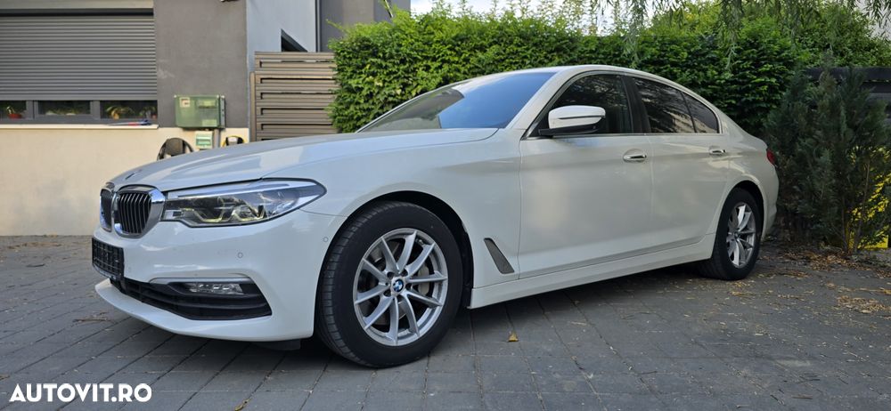 BMW Seria 5 530d xDrive AT - 3