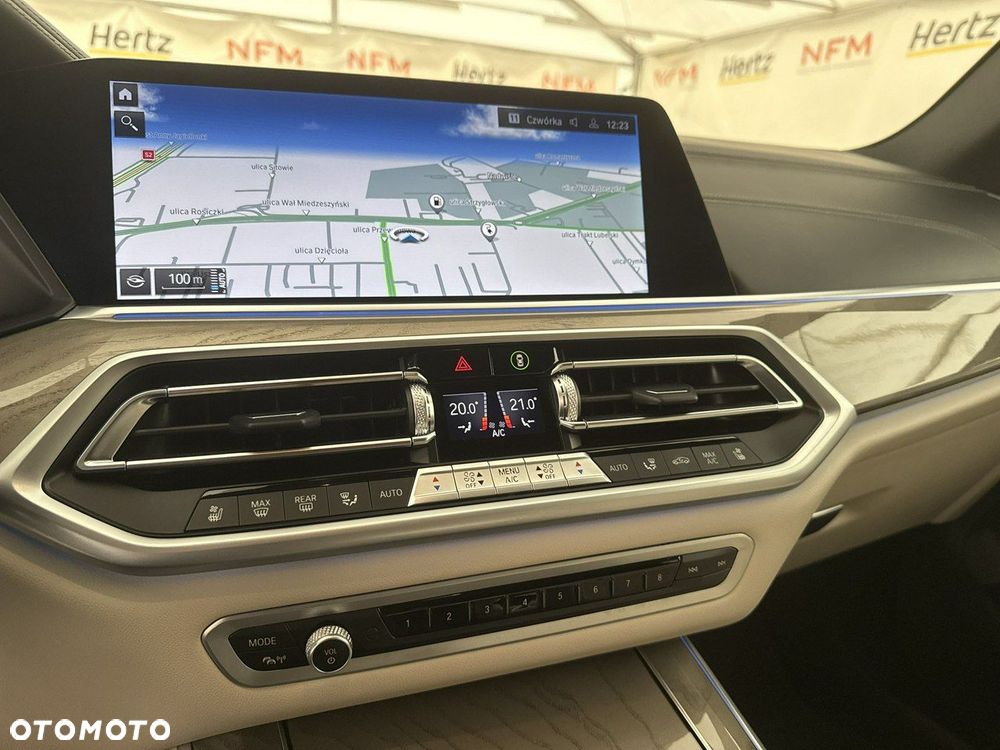 BMW X5 - 28