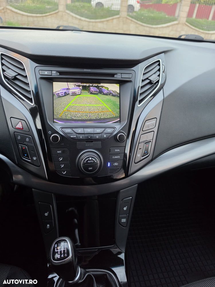 Hyundai i40 - 24