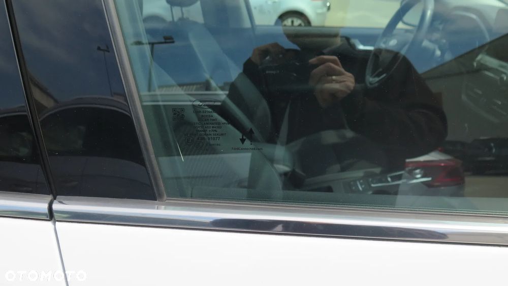 Ford Kuga 2.5P PHEV FWD Titanium - 29