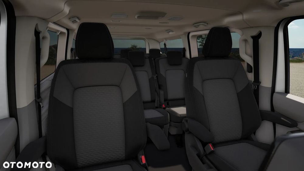 Volkswagen Caravelle - 9