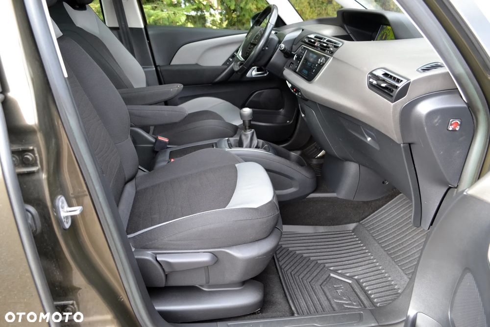 Citroën C4 Picasso - 15